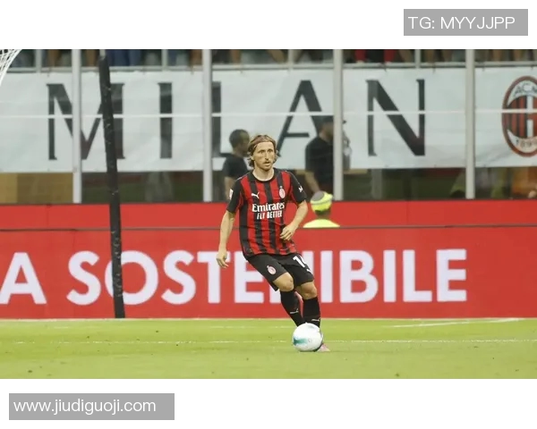 现役足球明星老将实力对比与排名分析探讨